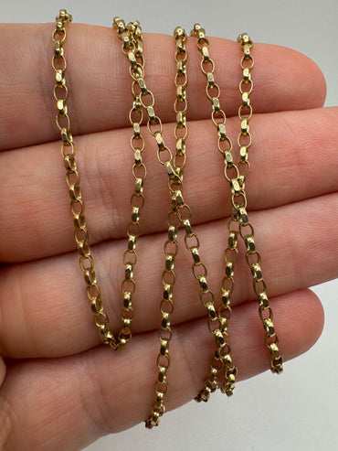 Heavy 9ct gold chain 28