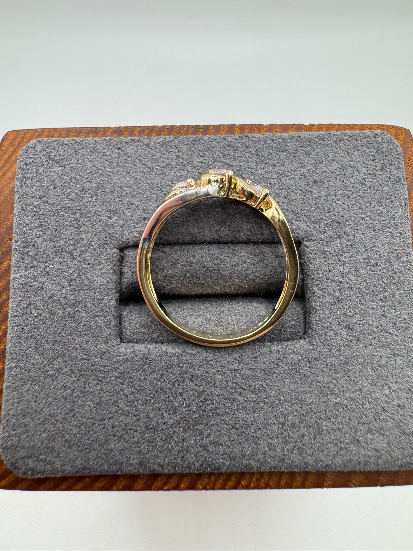 9ct two tone gold quartz ring