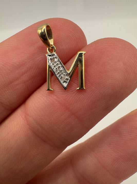 9ct gold diamond initial M pendant