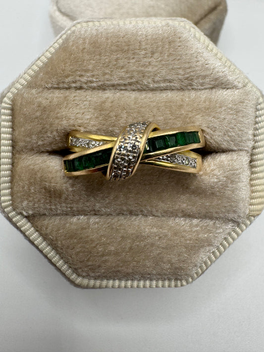 9ct gold emerald and diamond crossover ring
