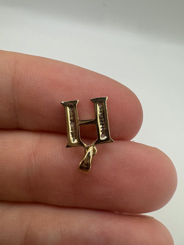 9ct gold diamond initial H pendant