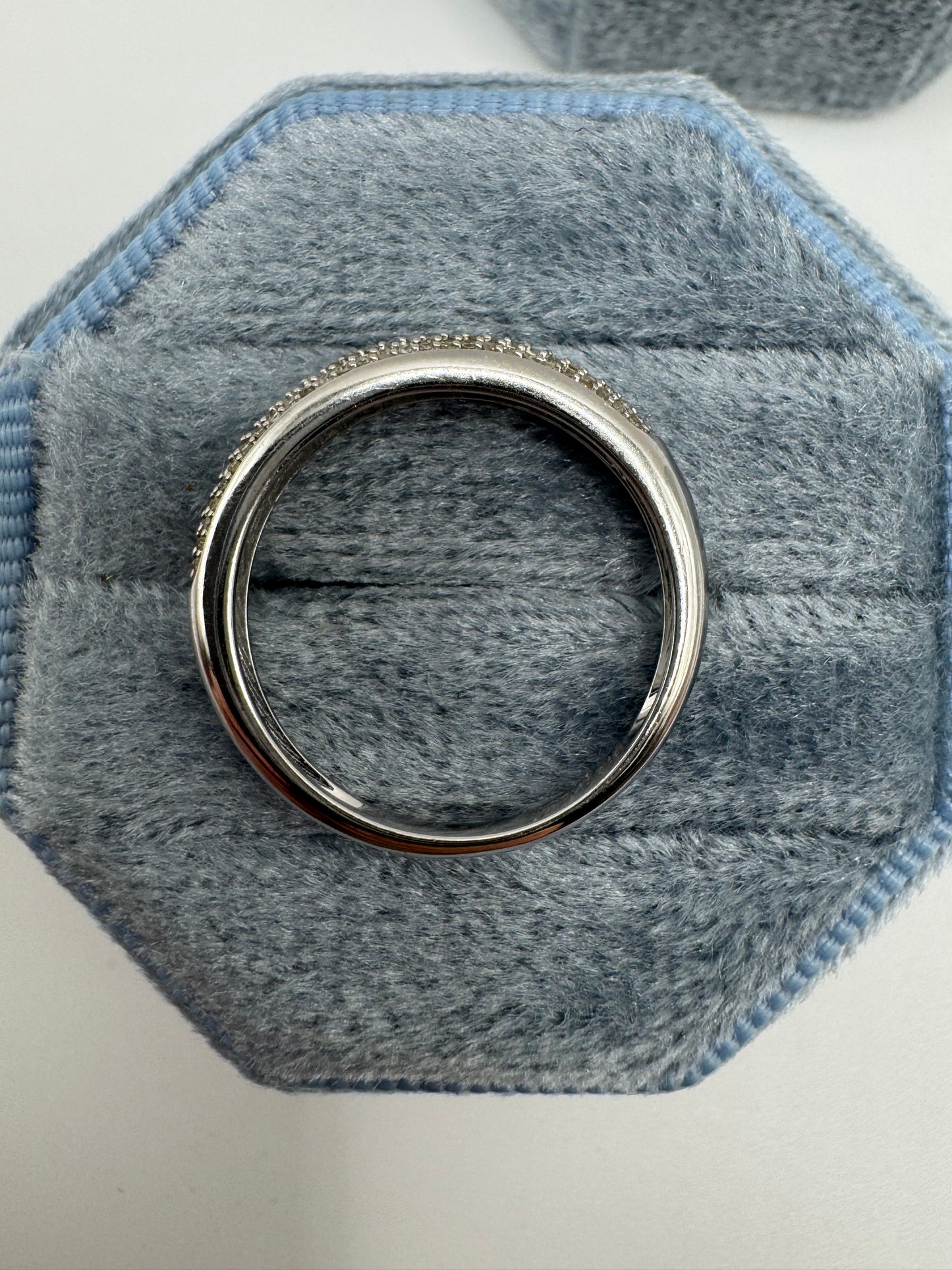9ct white gold 12 point diamond cluster ring
