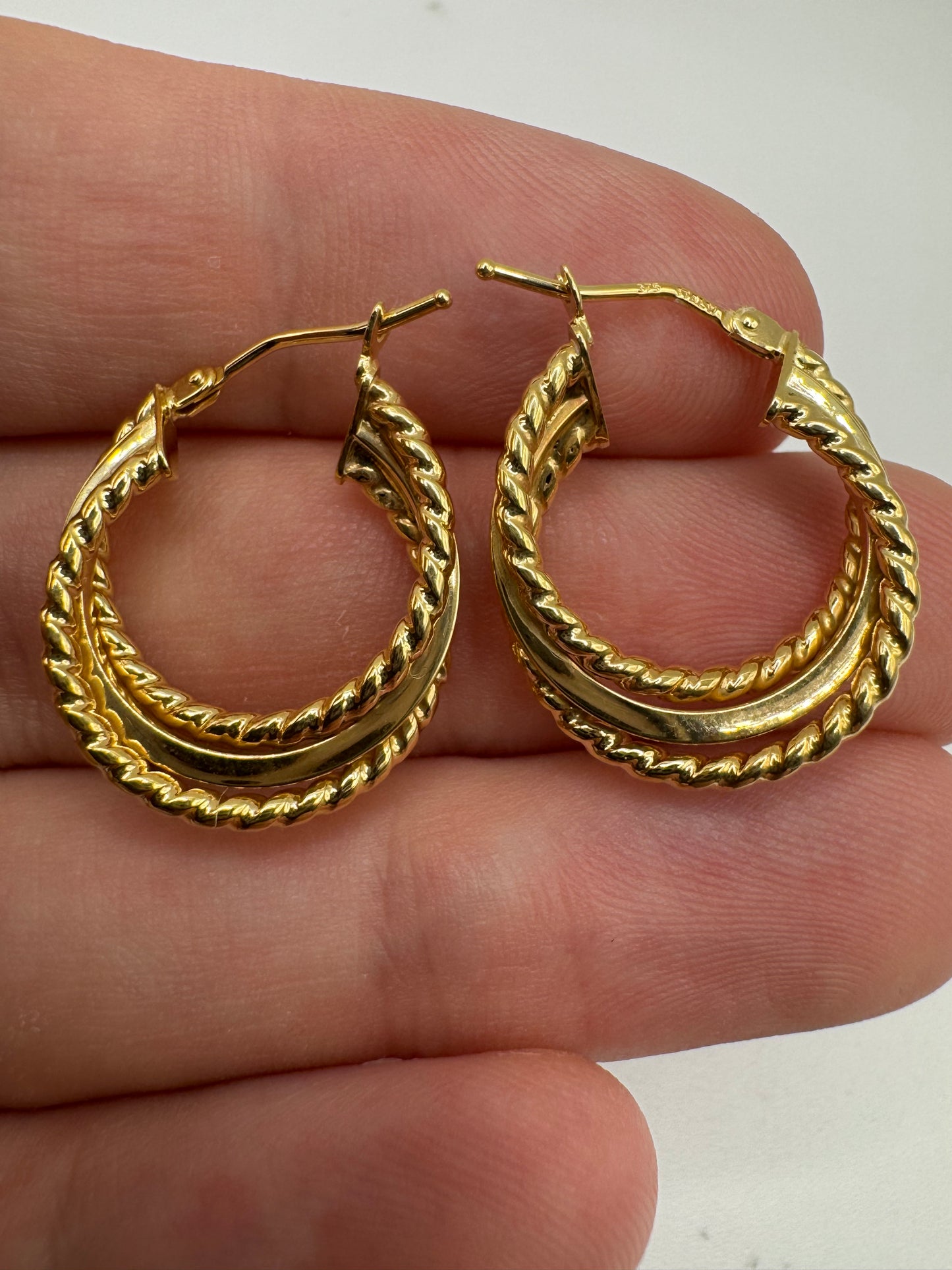 9ct gold patterned twist creole earrings