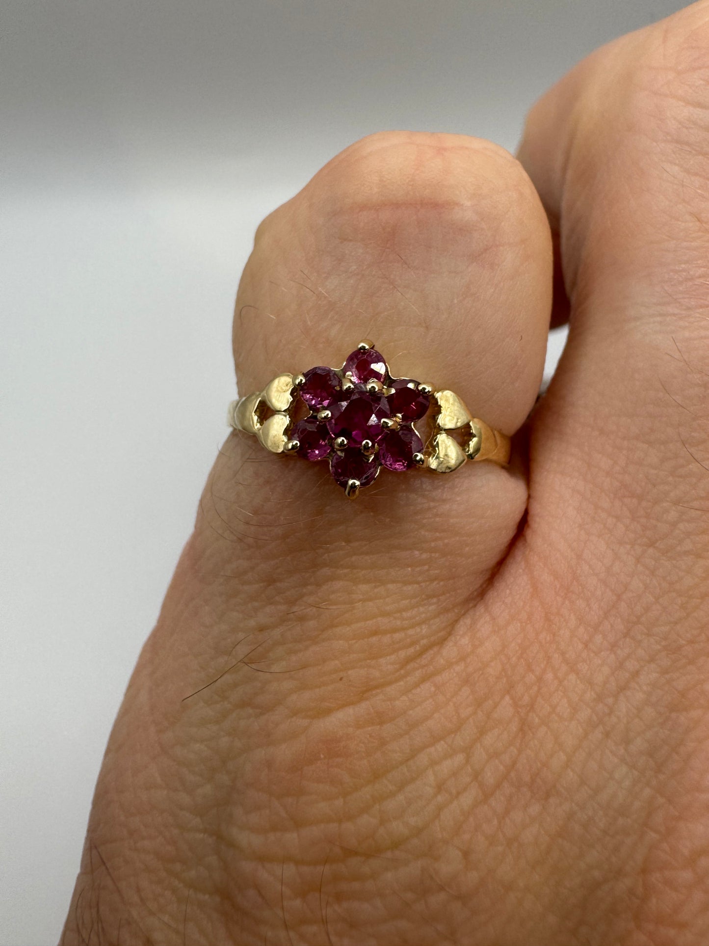9ct gold ruby cluster ring