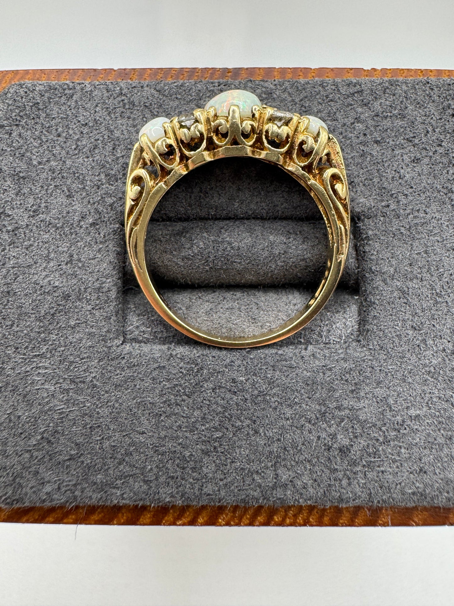 9ct gold opal and paste ring
