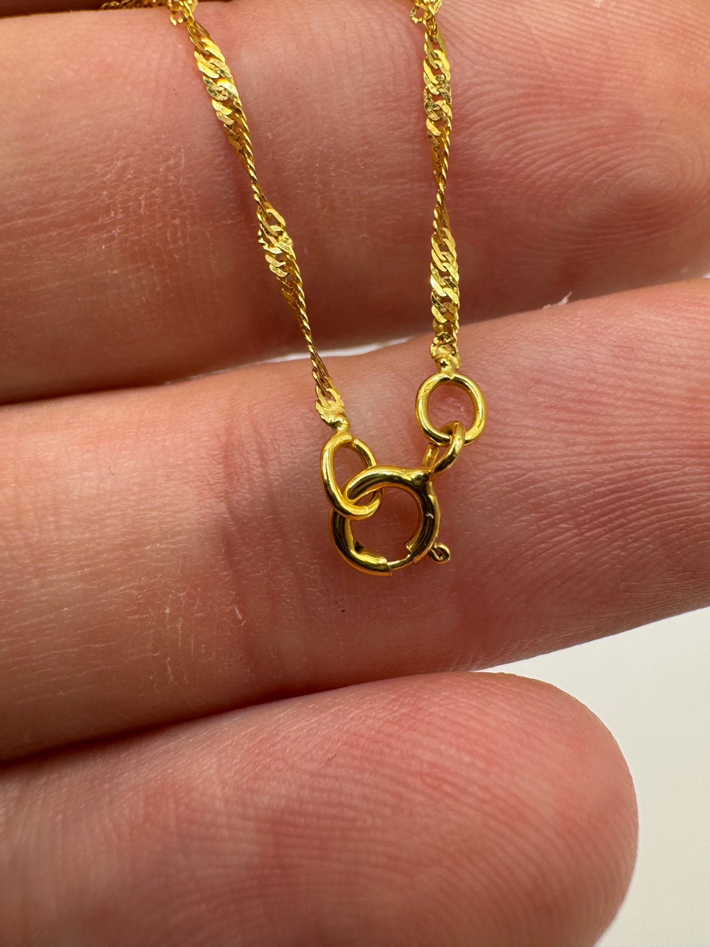 9ct gold chain 3 18”