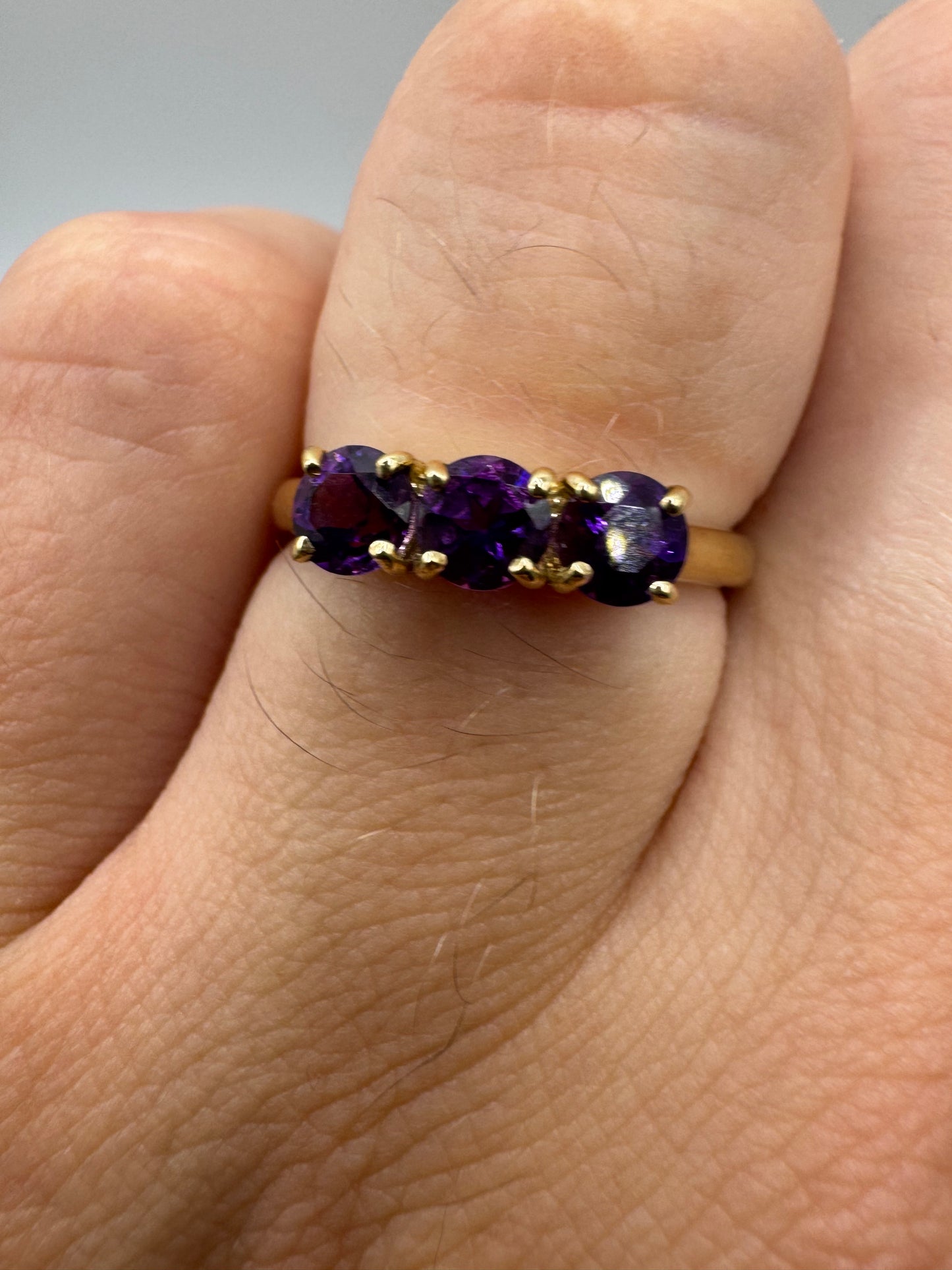9ct gold amethyst ring