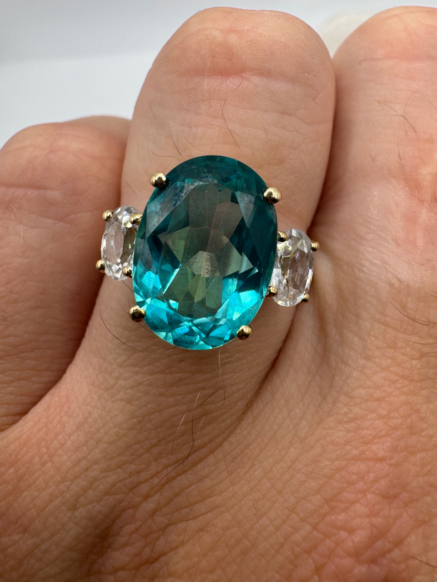 9ct gold teal and white topaz ring
