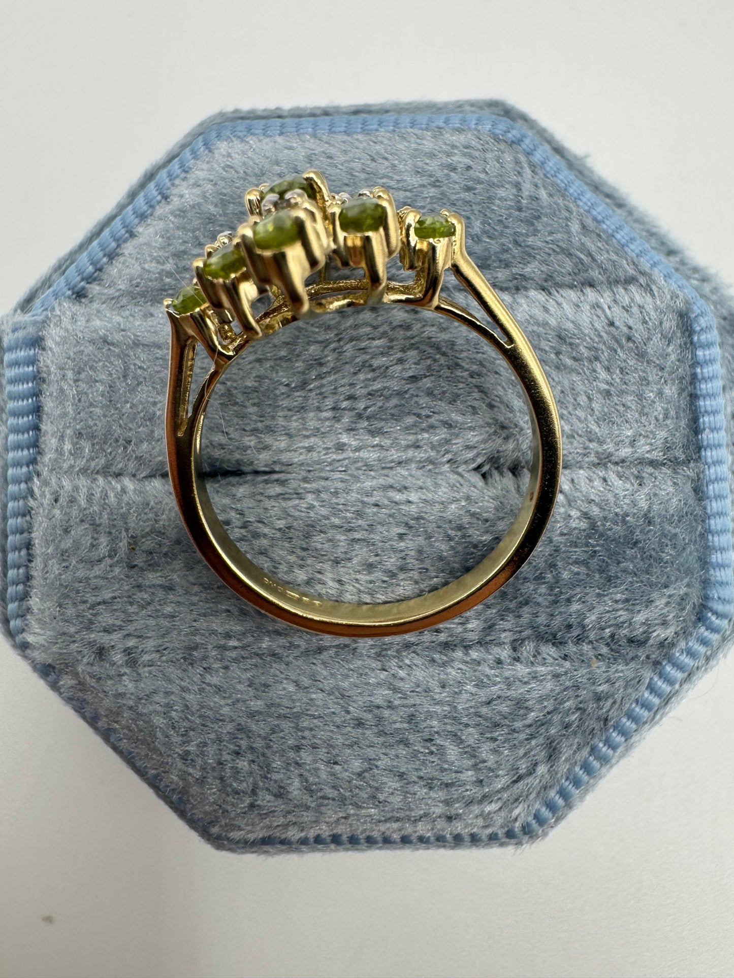 9ct gold quartz and diamond ring
