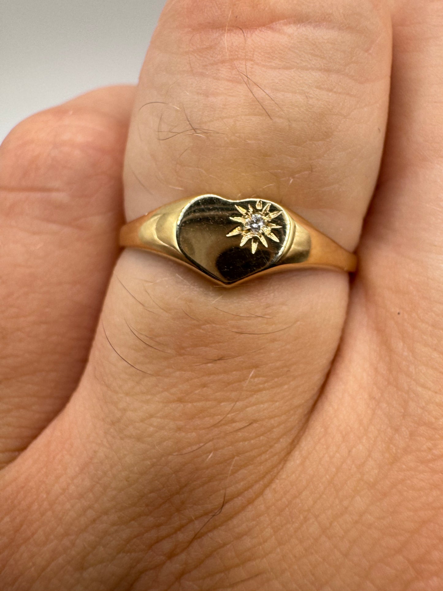 9ct gold diamond heart signet ring