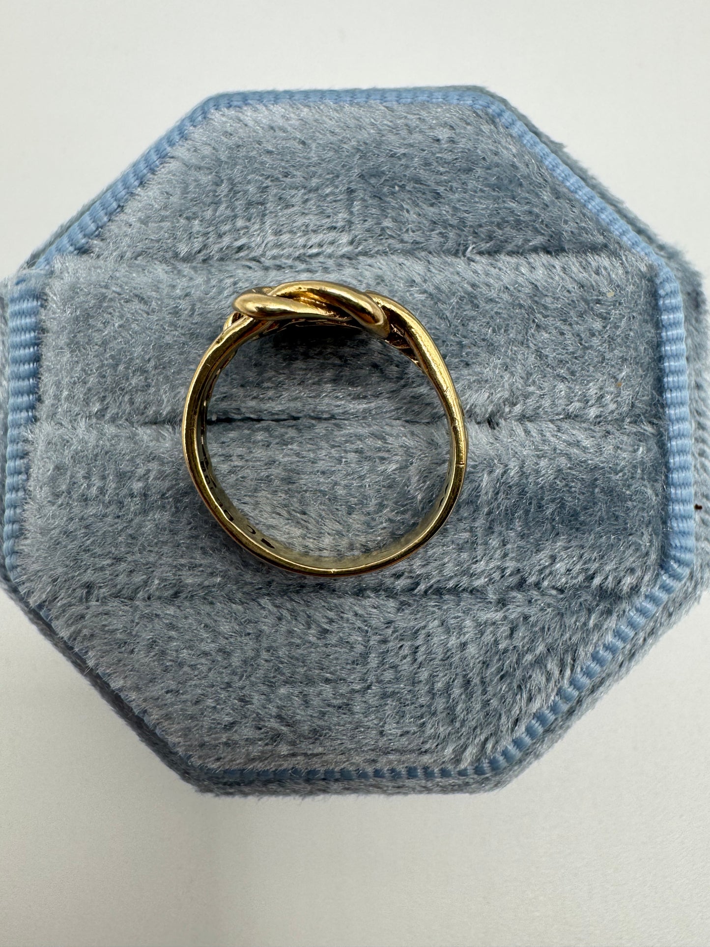 9ct gold knot ring