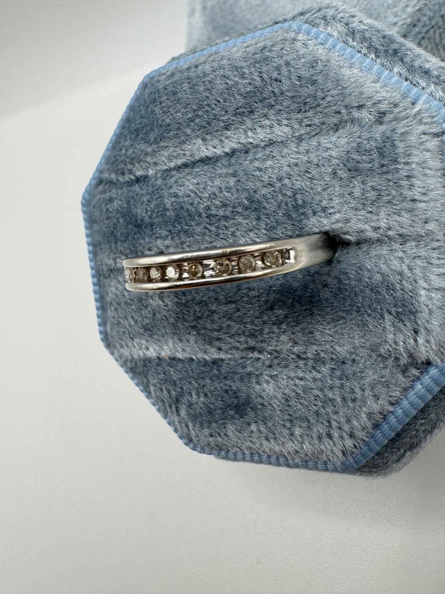 9ct white gold diamond ring