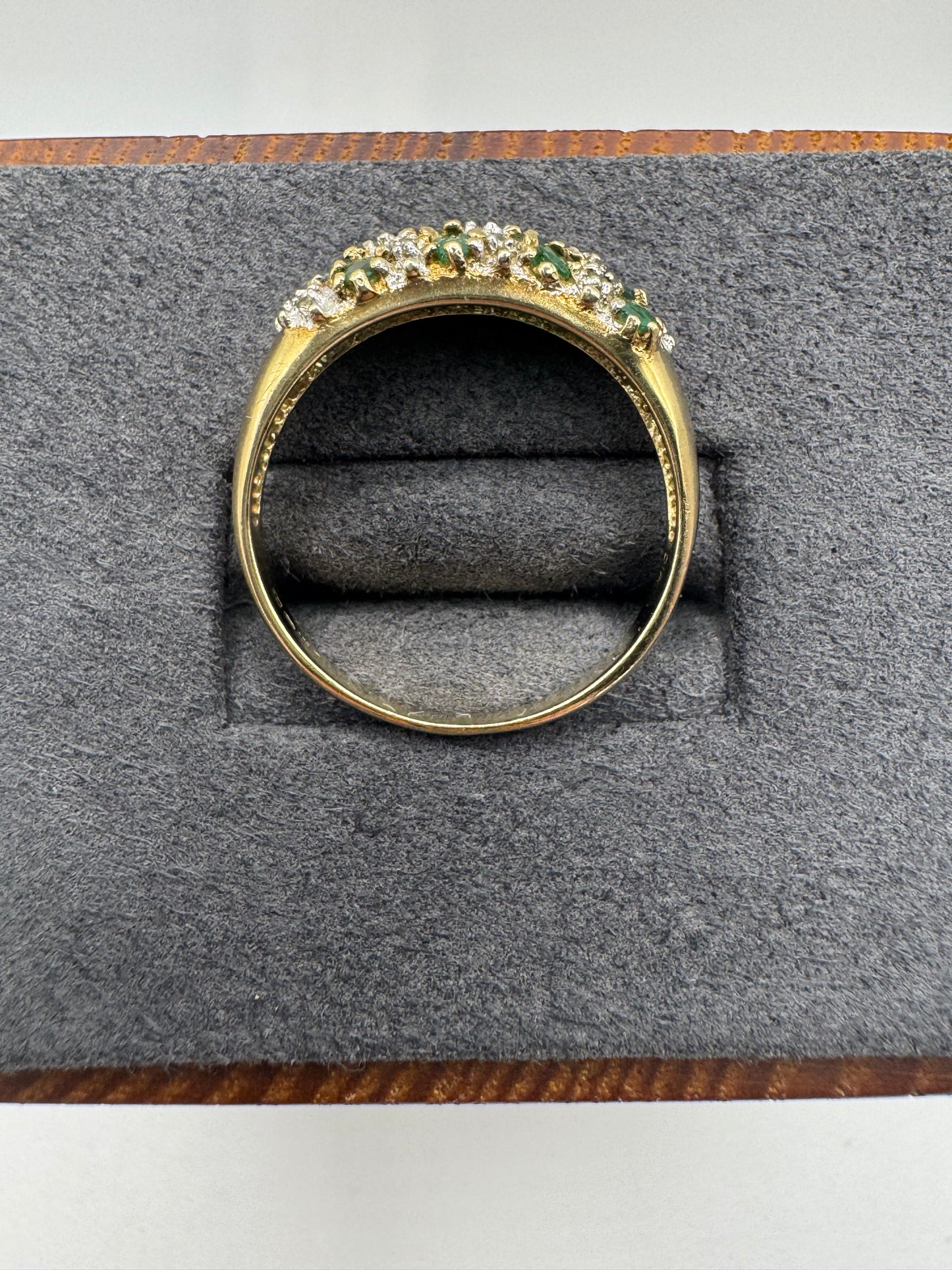 9ct gold emerald and diamond ring