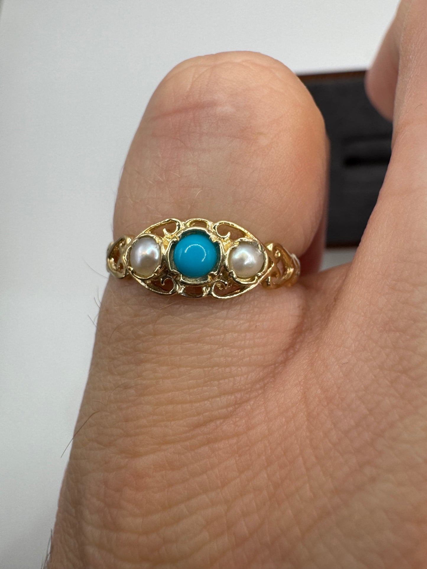 9ct gold turquoise and pearl ring