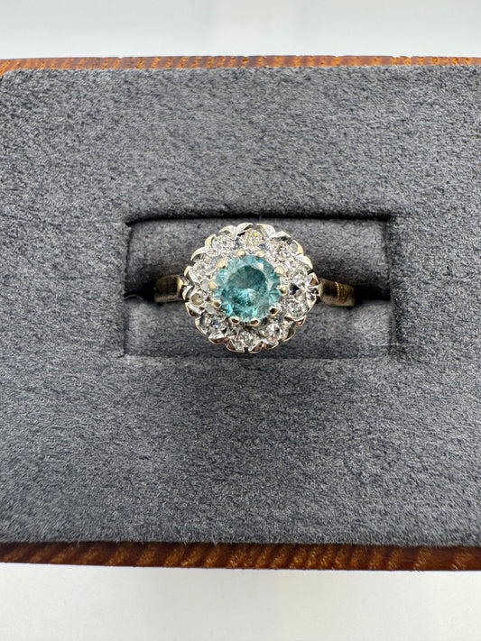 18ct gold blue zircon and diamond ring