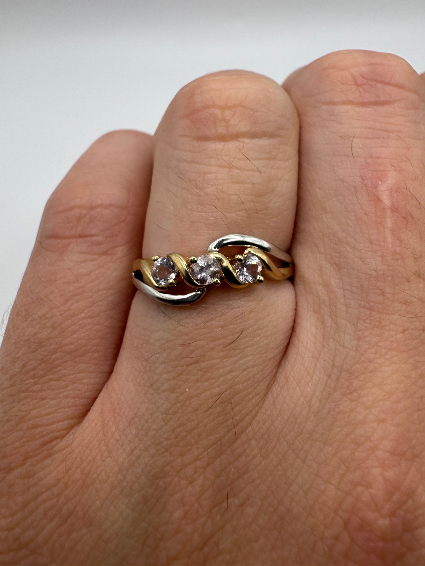9ct two tone gold quartz ring