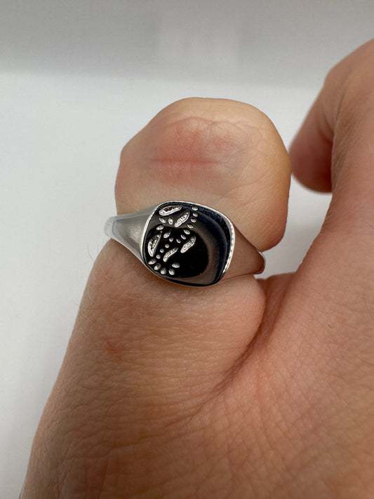 Silver engraved signet ring