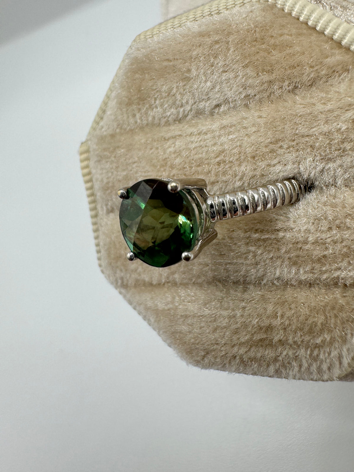 9ct white gold andesine ring