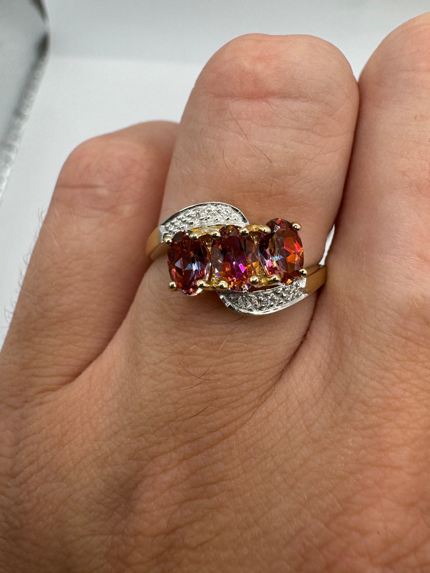 9ct gold topaz and diamond ring