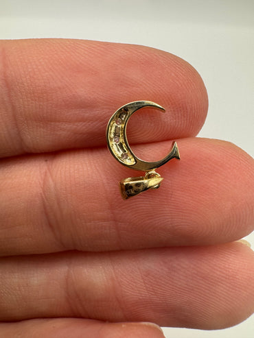 9ct gold diamond initial C pendant