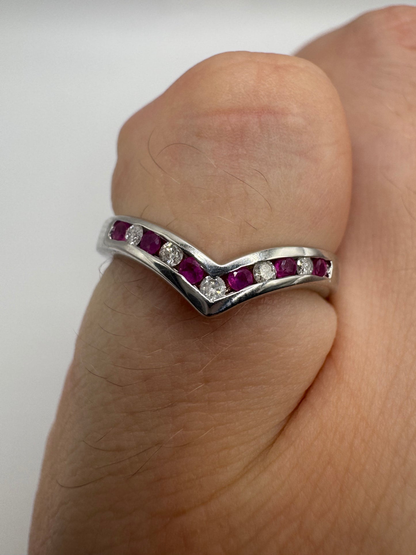9ct white gold ruby and diamond wishbone ring