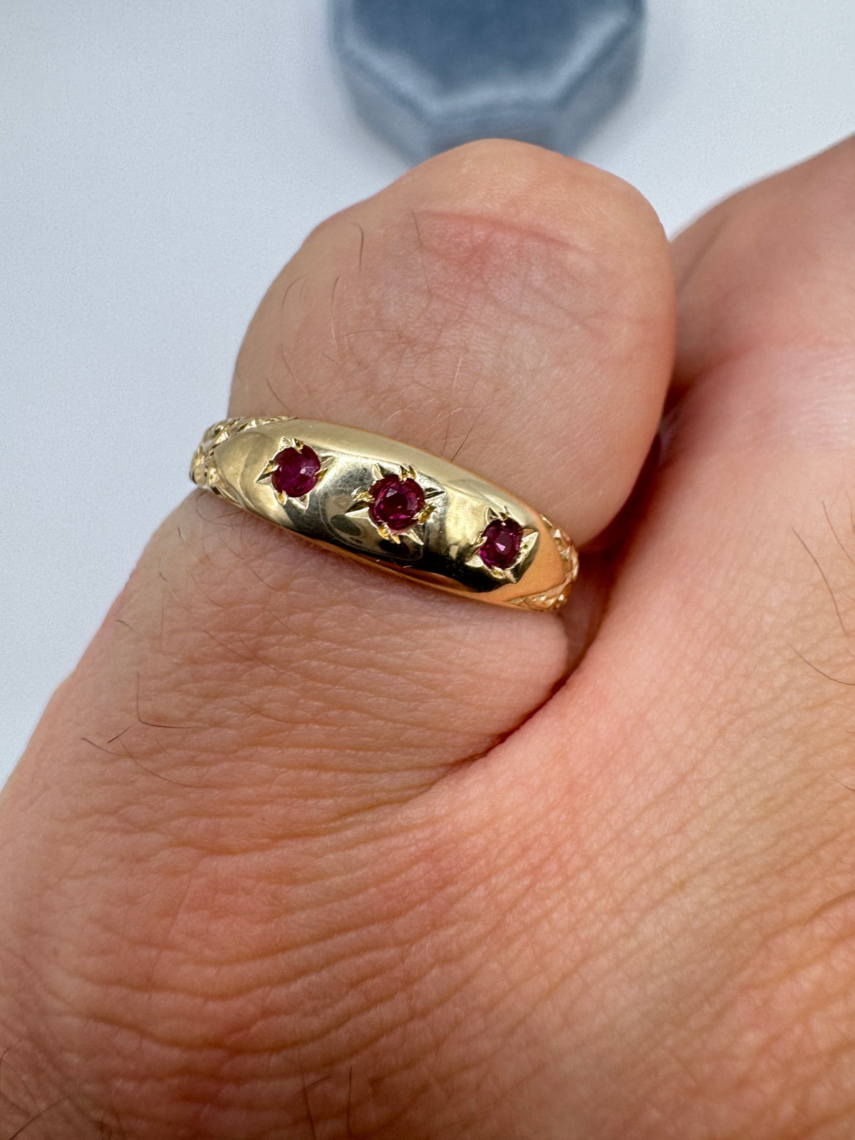 9ct gold engraved ruby gypsy ring