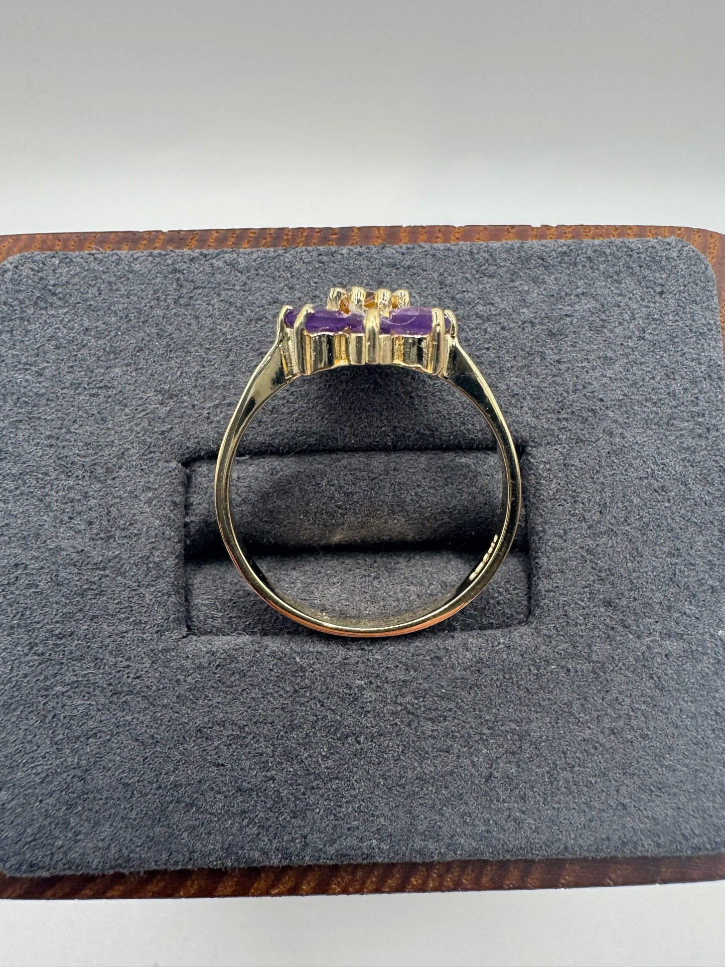 9ct gold citrine and amethyst ring