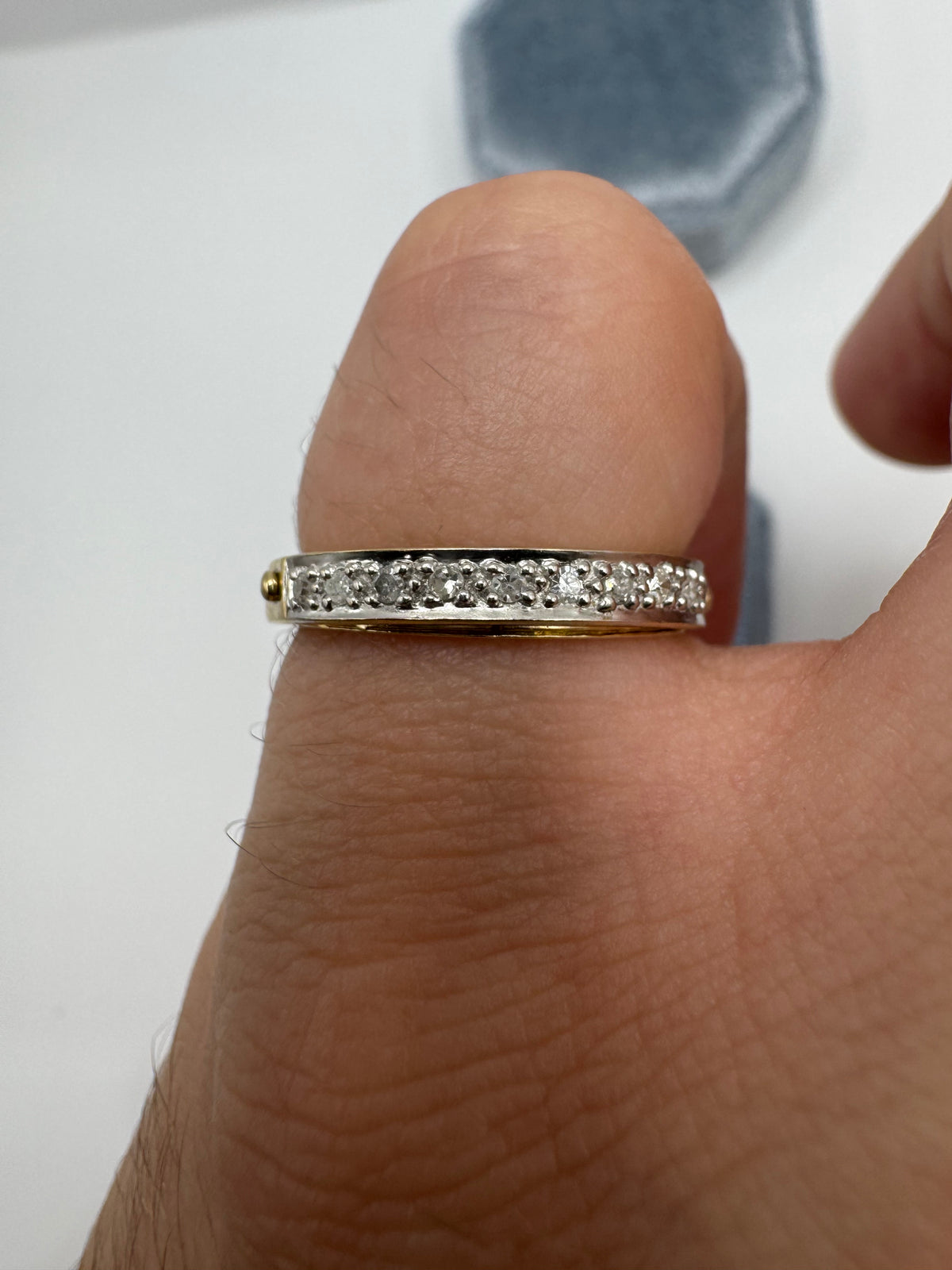 9ct gold 10 point diamond “I LOVE YOU” ring