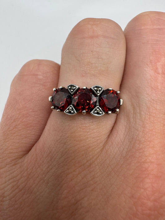 Silver quartz ring