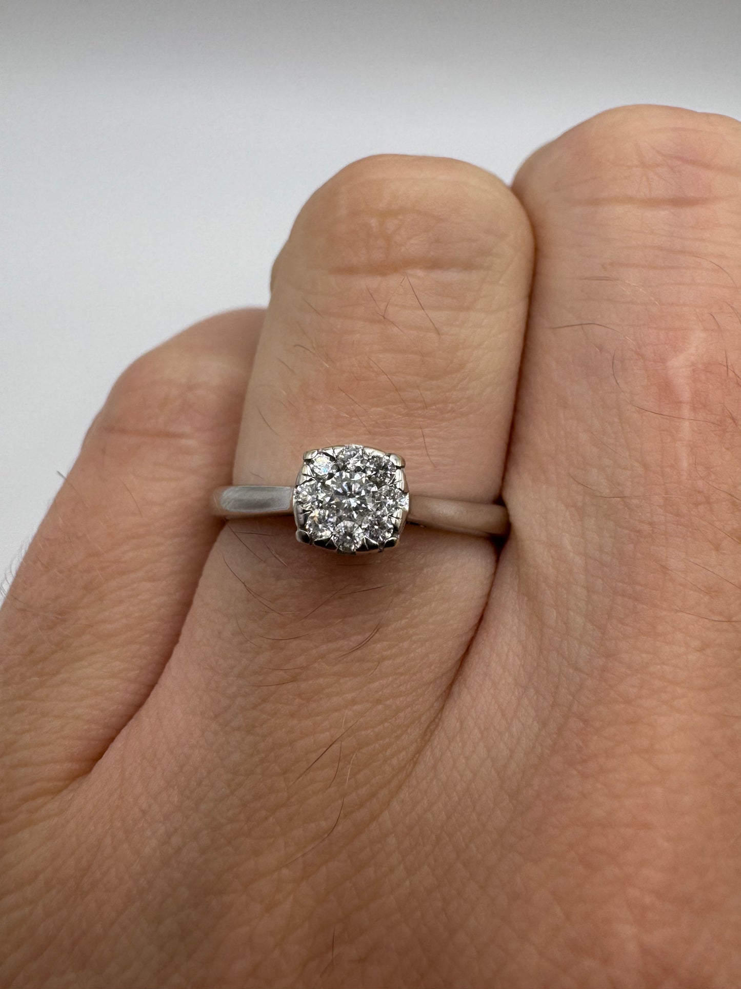 9ct white gold diamond ring