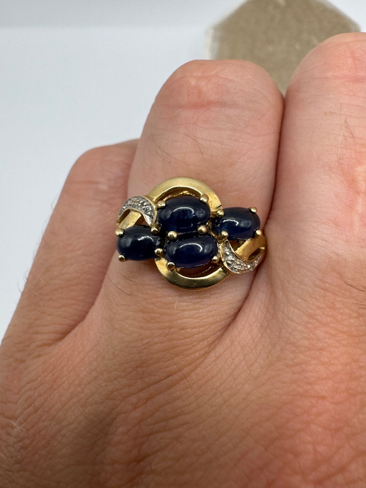 9ct gold cabochon sapphire and diamond ring
