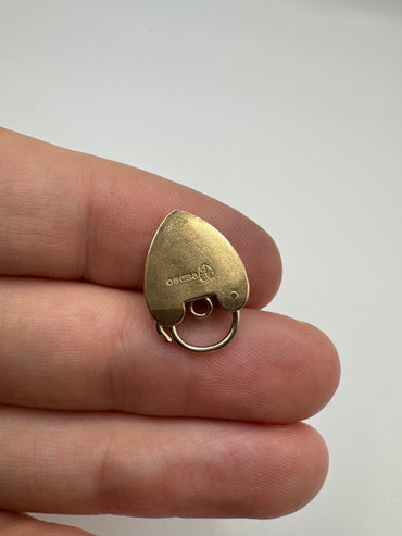 9ct gold padlock 35