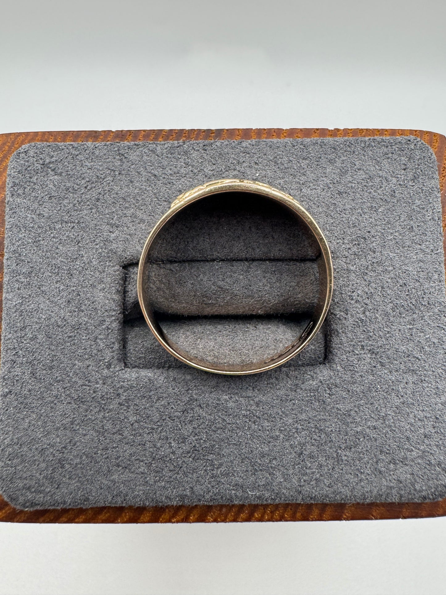 9ct gold mizpah ring
