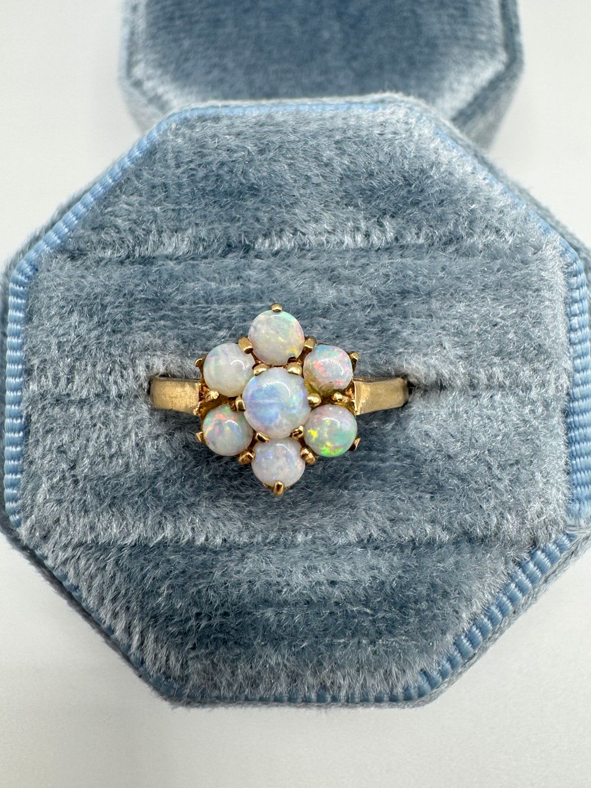 9ct gold opal cluster ring