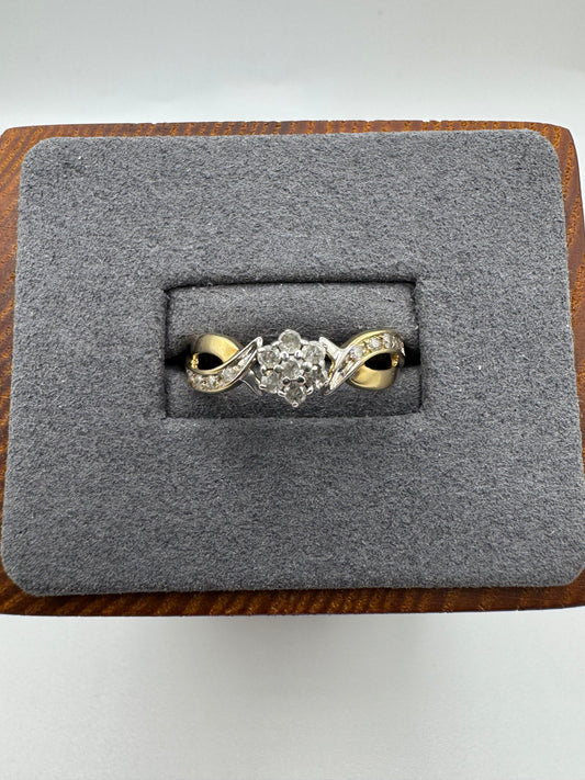 9ct gold diamond cluster ring