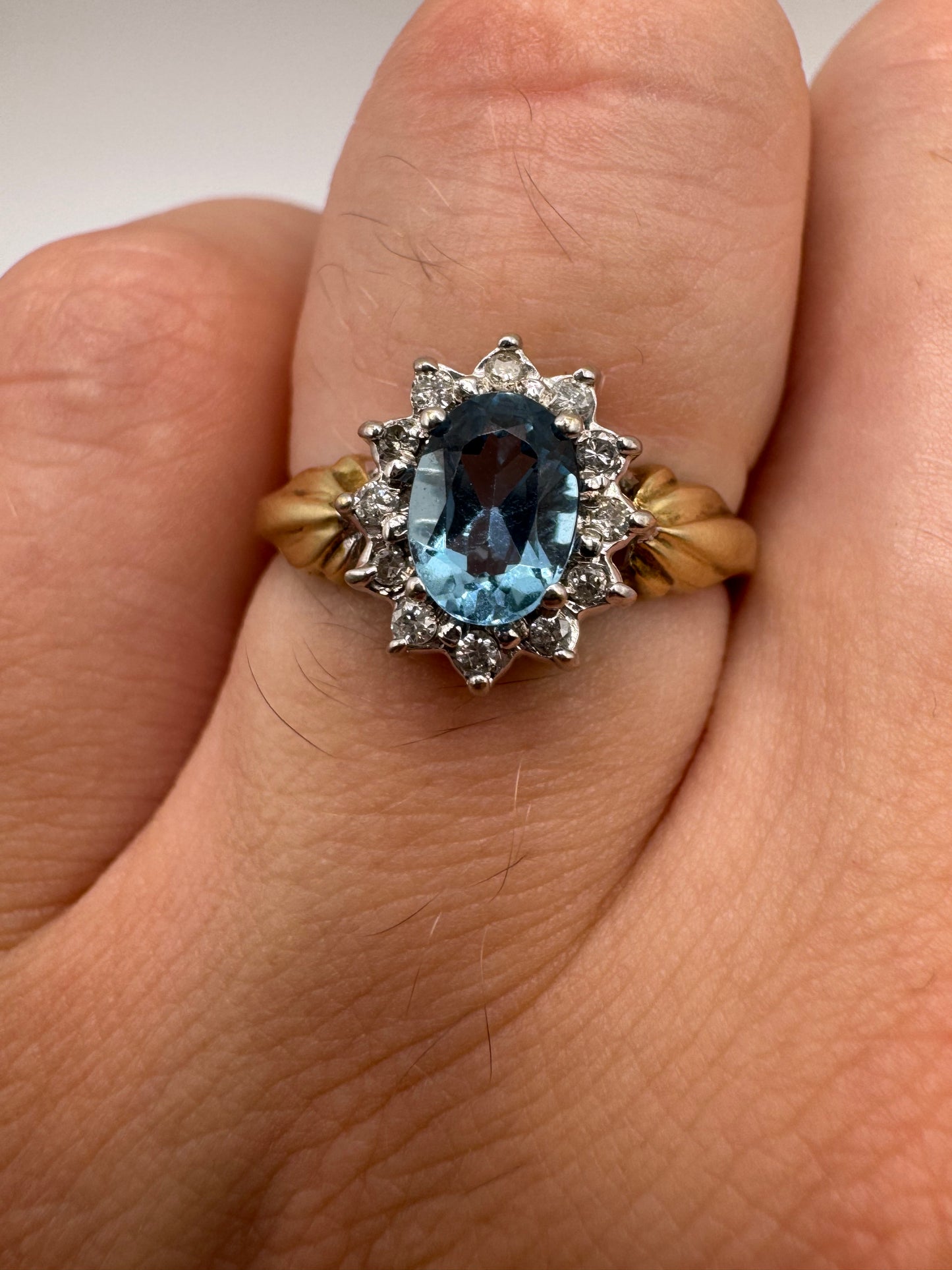9ct gold topaz and diamond ring