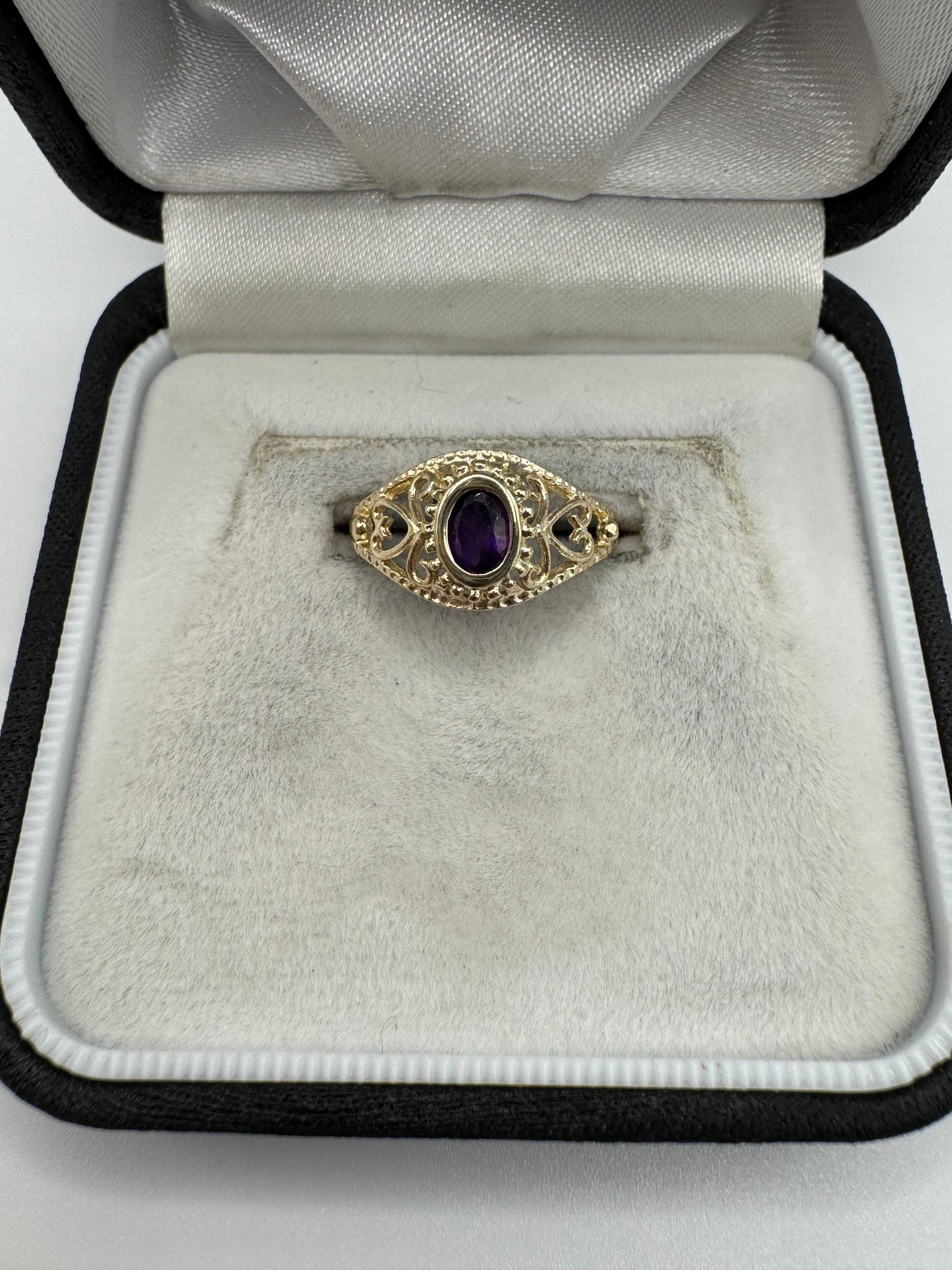 9ct gold amethyst ring