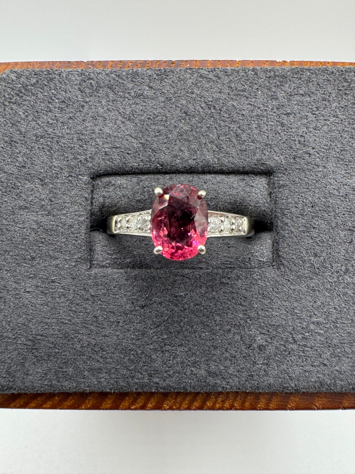 9ct white gold tourmaline and diamond ring