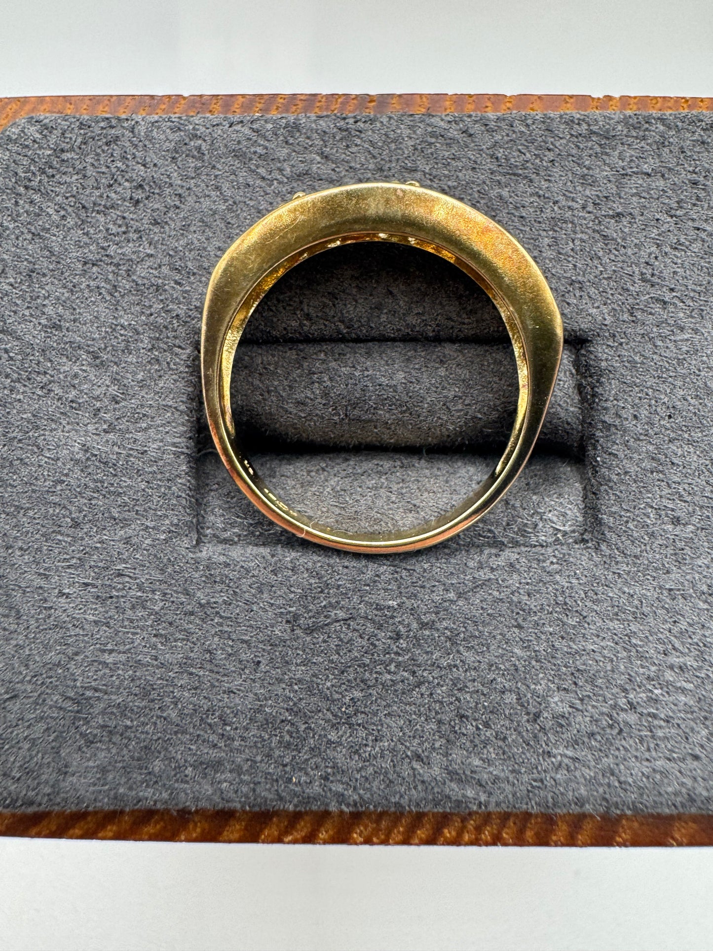 9ct gold fancy sapphire and alexandrite ring