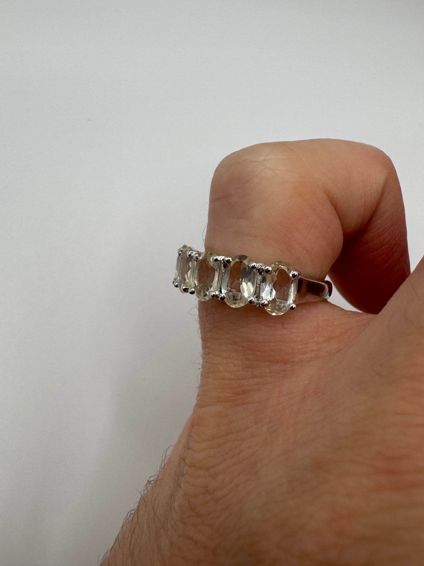 Silver quartz ring