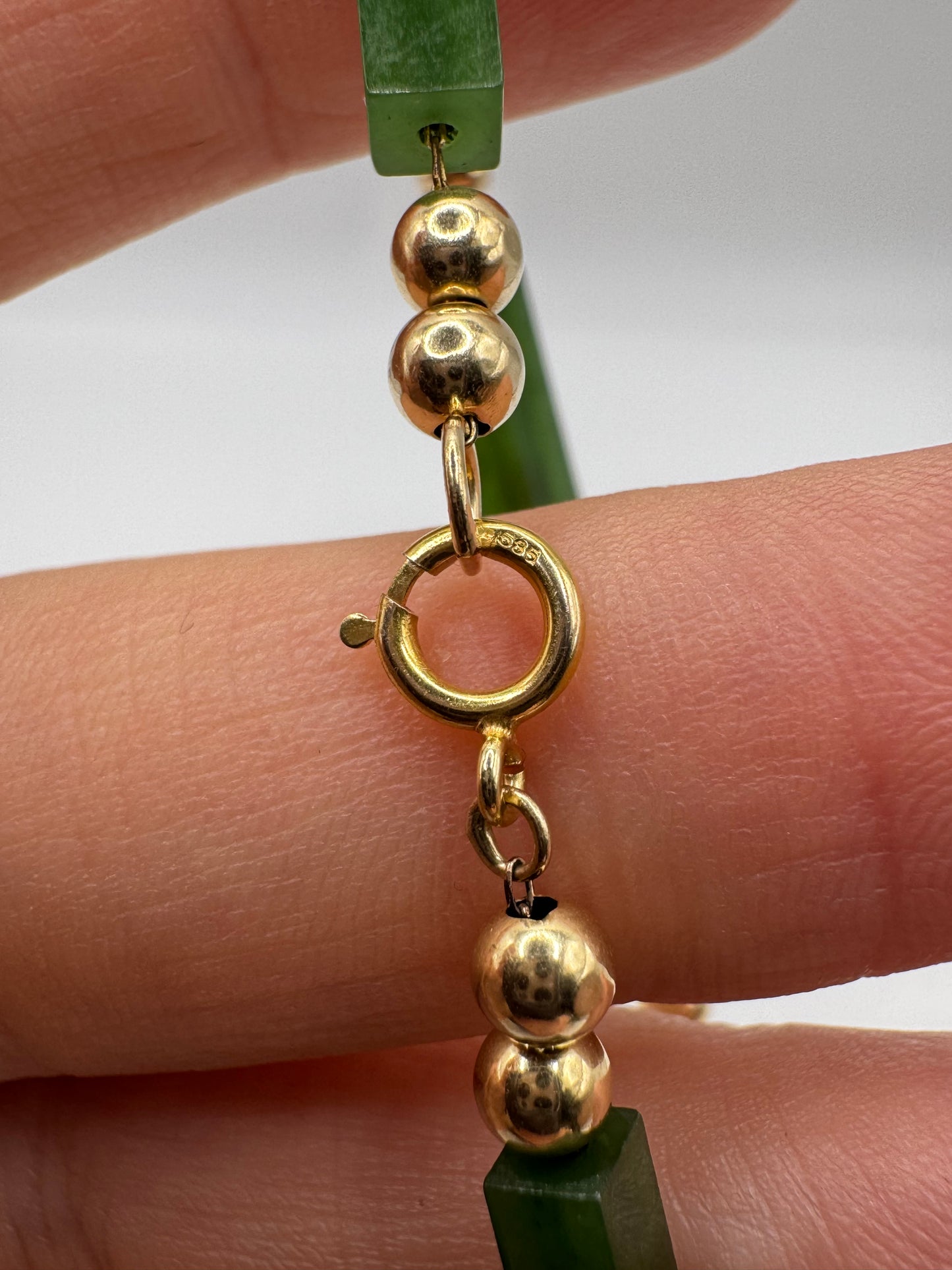 14ct gold jade bracelet