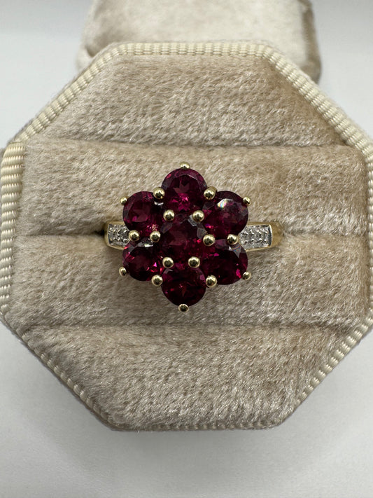 9ct gold almandine garnet and diamond cluster ring