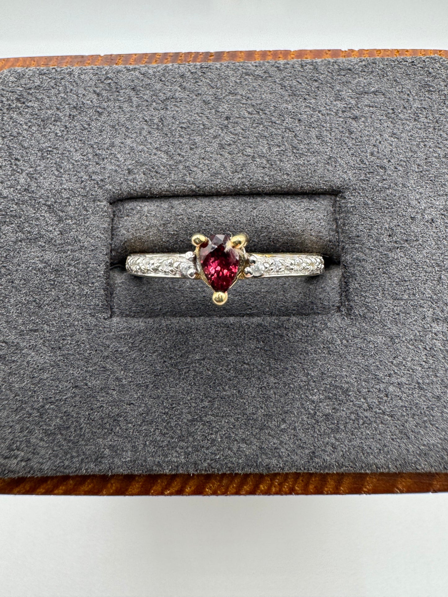 9ct gold ruby and zircon ring