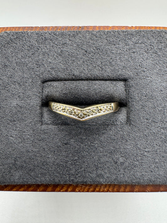 9ct gold diamond wishbone ring