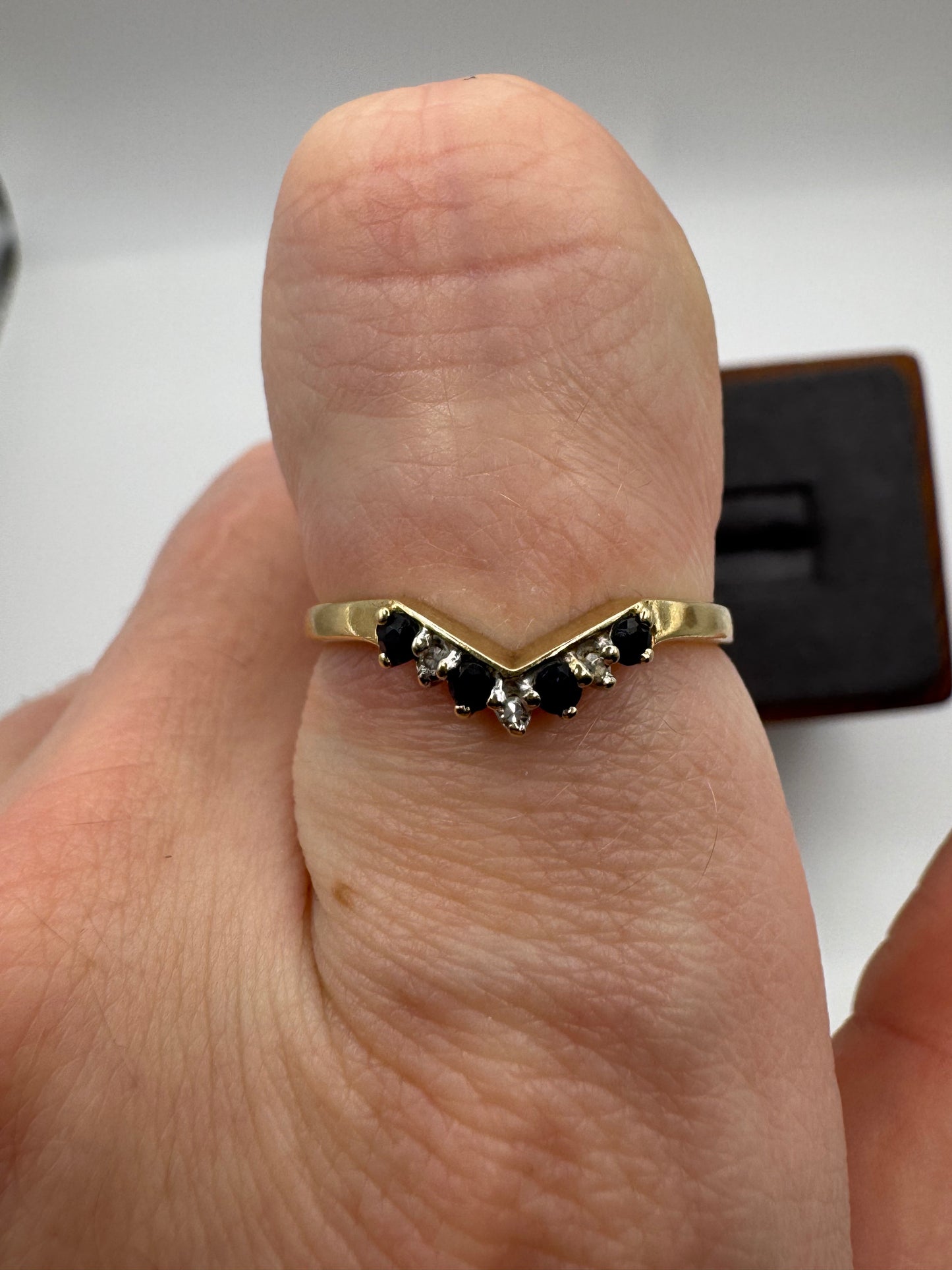 9ct gold sapphire and diamond wishbone ring