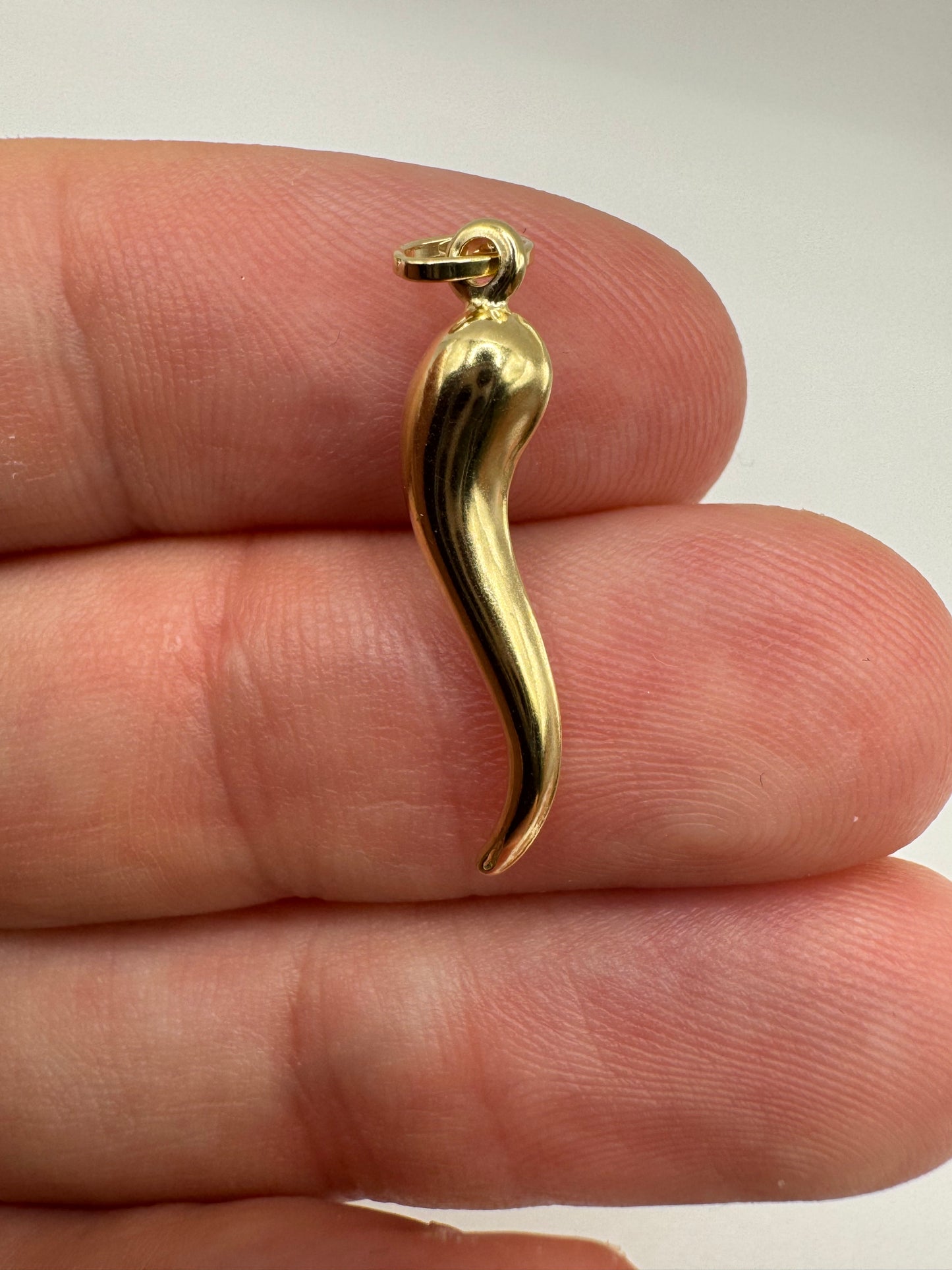 9ct gold horn of plenty charm