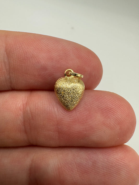 9ct gold heart charm