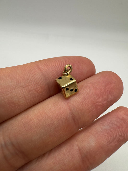 9ct gold dice charm
