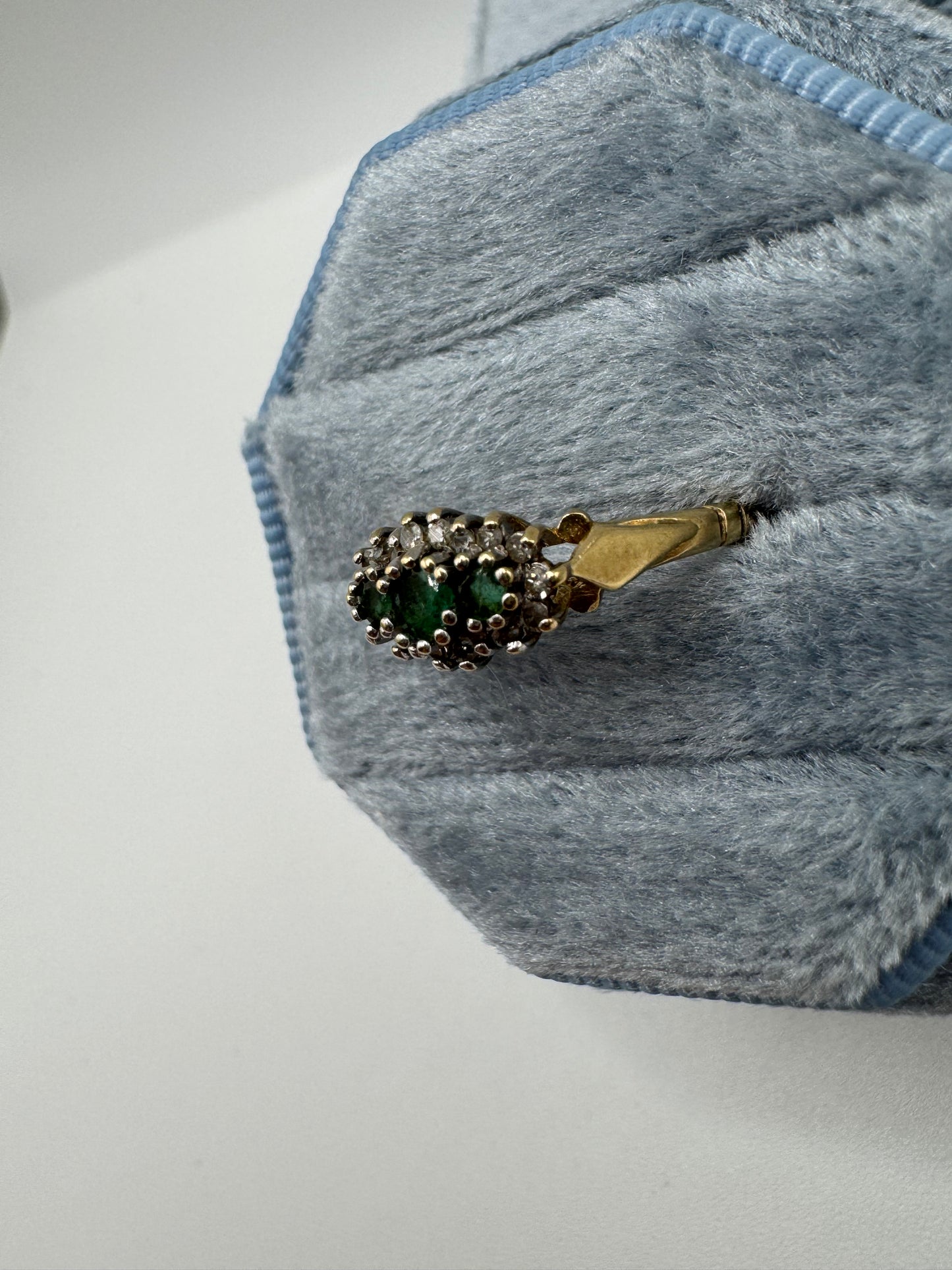 9ct gold emerald and diamond ring