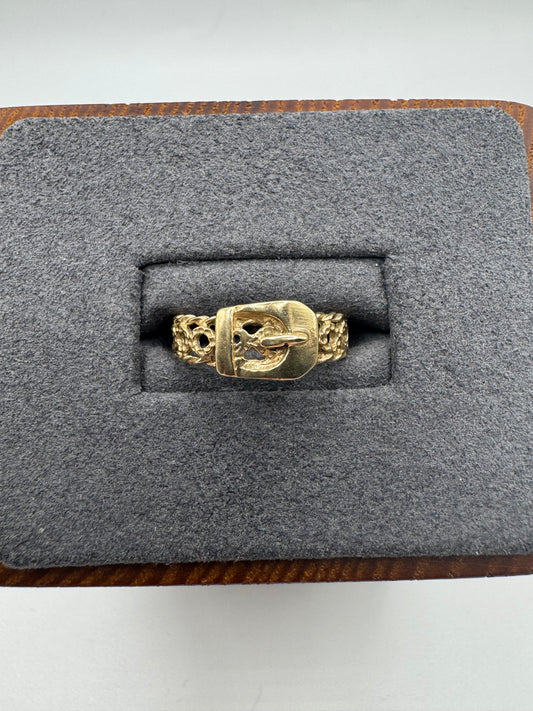 9ct gold buckle ring